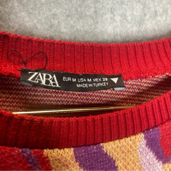 Zara Red Pink Jacquard Swirl Psychedelic Oversized Cropped Long Sleeve Sweater - Picture 6 of 7